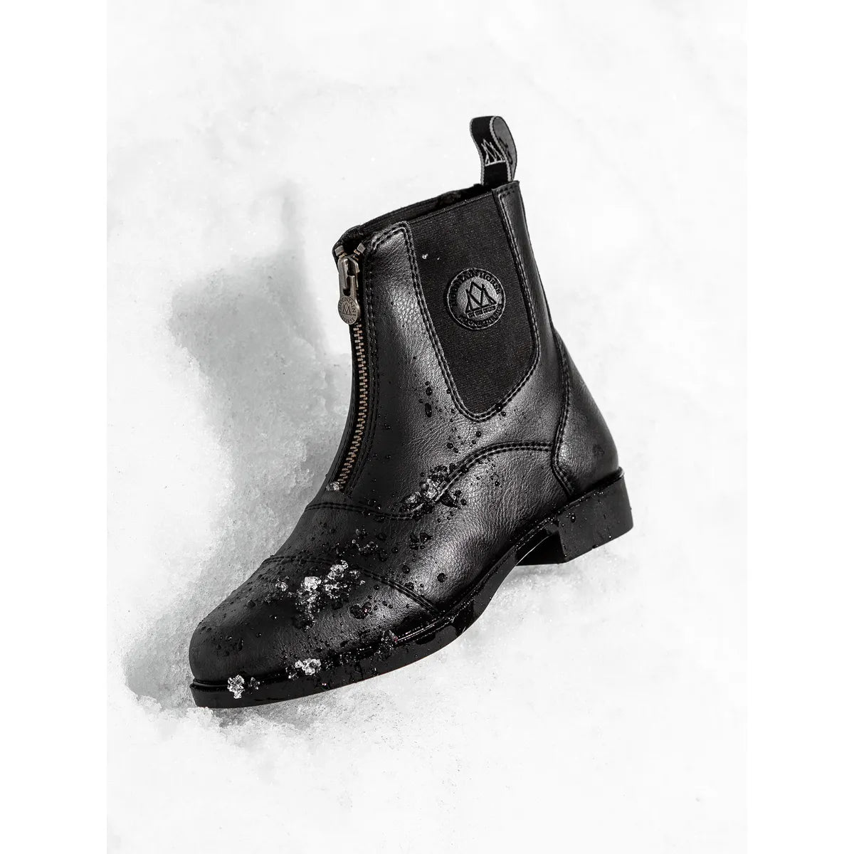 Mountain Horse Veganza Young Winter Paddock Black